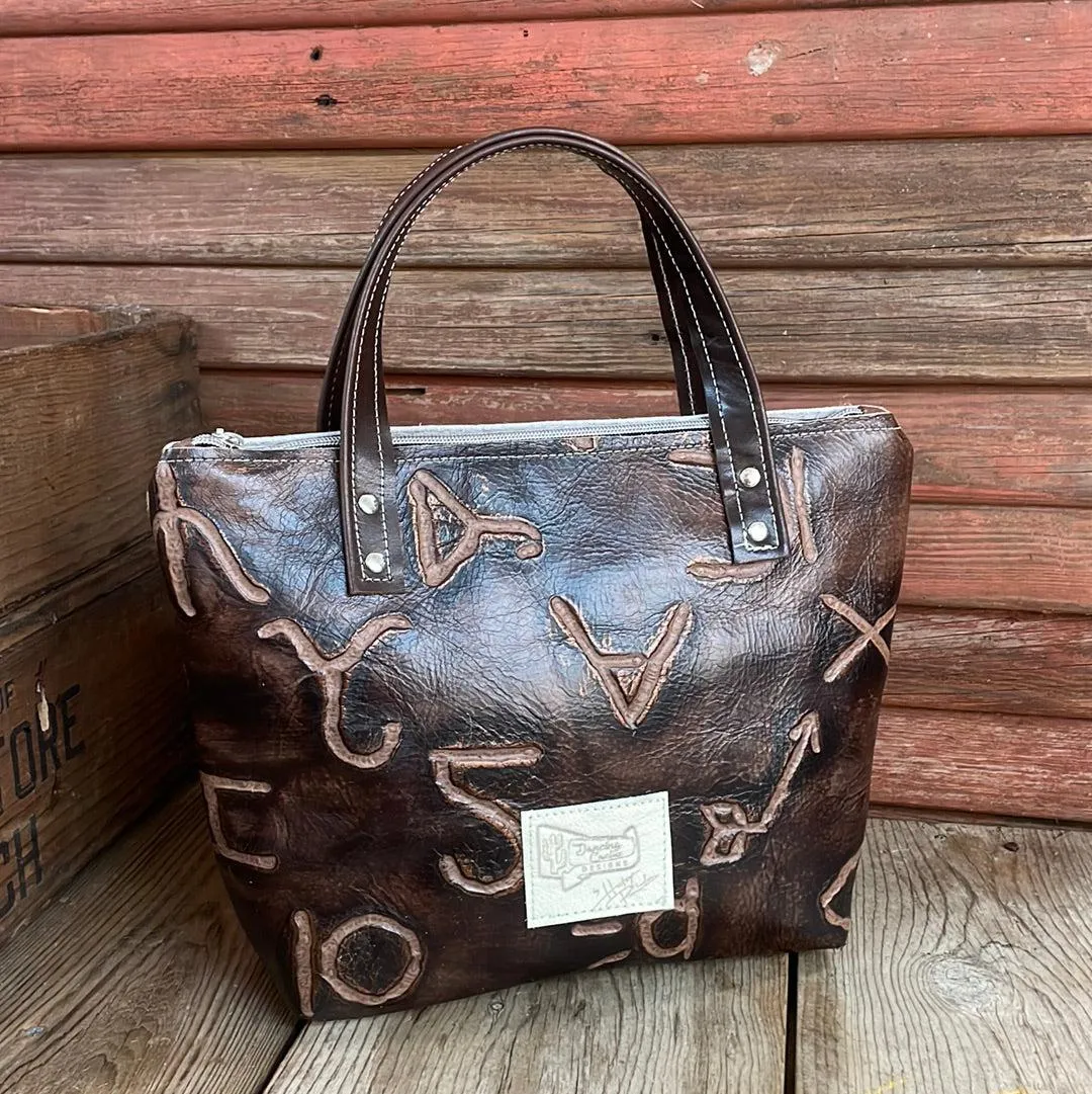 004 Feed Bag - Brindle w/ Mahogany Brands
