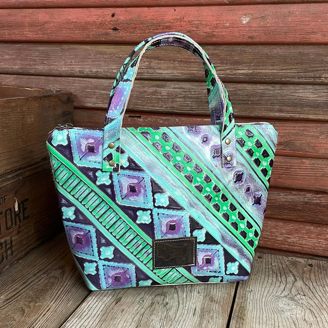 029 Feed Bag - Brindle w/ 90's Party