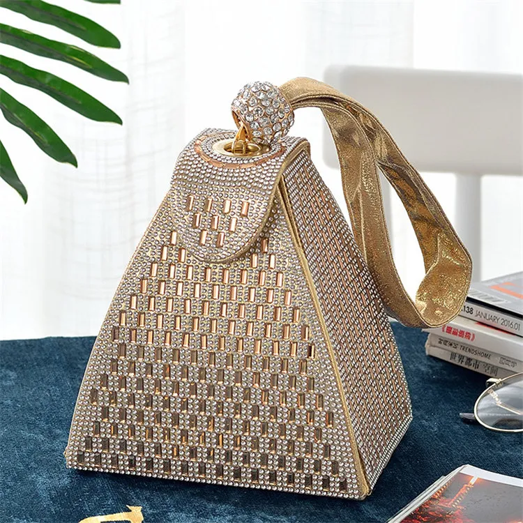 36 Pieces) Wholesale Women Rhinestone Decorative Cone Evening Bag