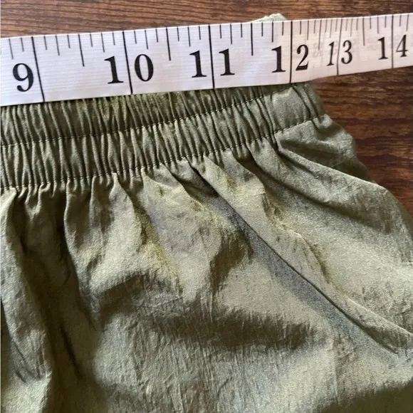 Adidas Ivy Park x Peloton Wind Shorts Army Olive Green Capsule Collection Small