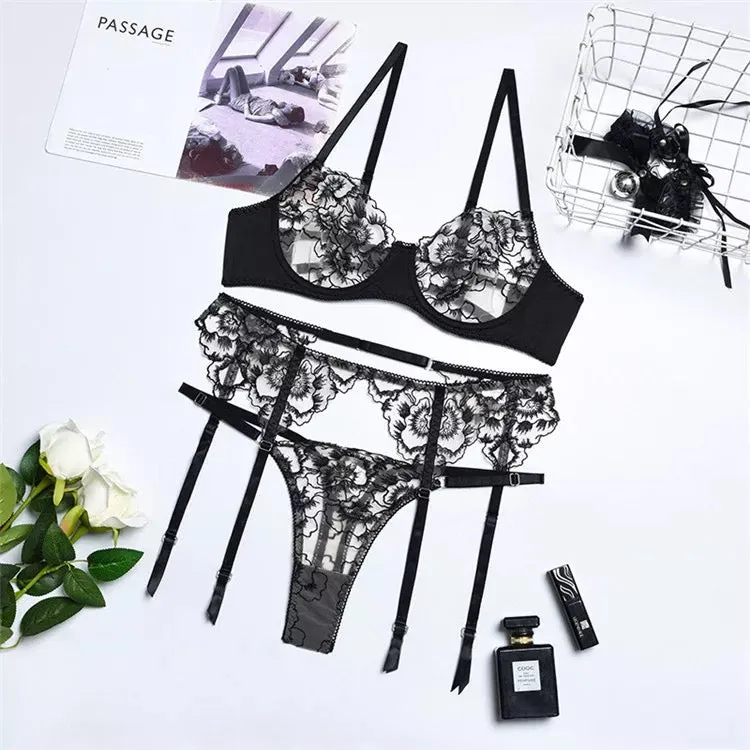 Alunna 3 Piece Lingerie