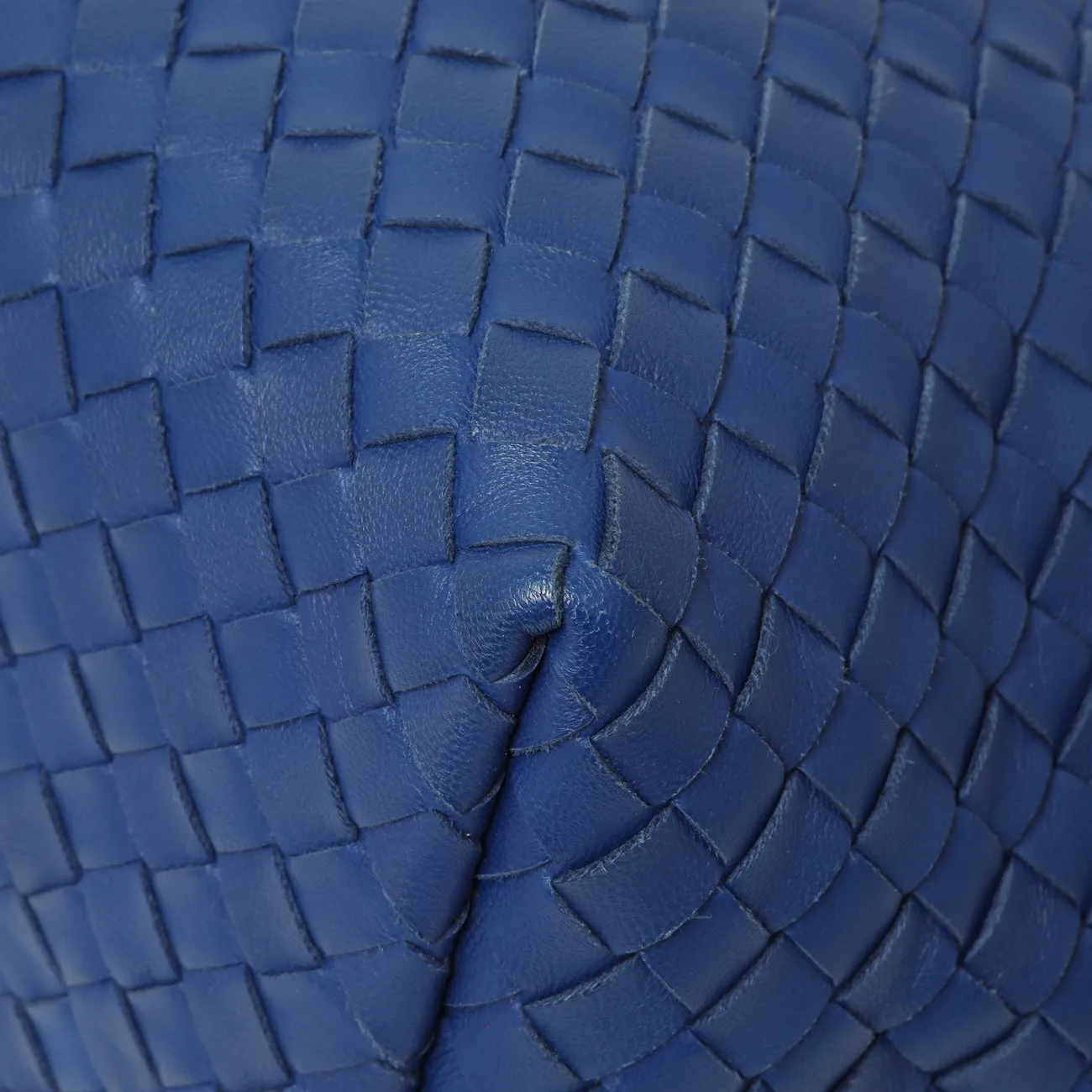 Bottega Veneta Blue Nappa Intrecciato Medium Garda Bag