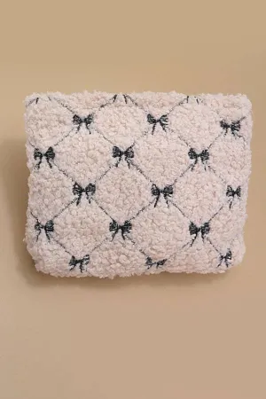 BOW SOFT LAMB WOOL COSMETIC POUCH BAG | 40P539
