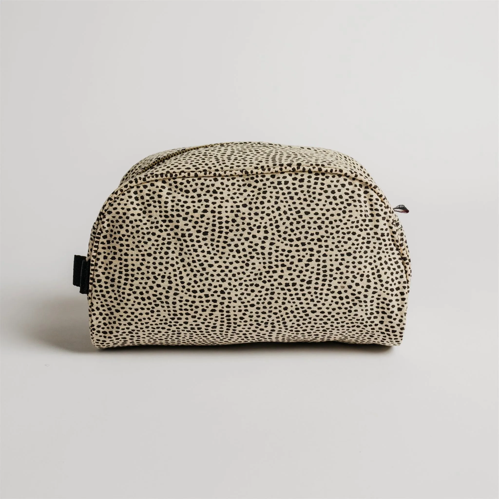 Cheetah Seersucker Traveler Toiletry Bag