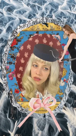 DIANA. HAT