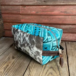 Dutton - Longhorn w/ Turquoise Matrix Navajo