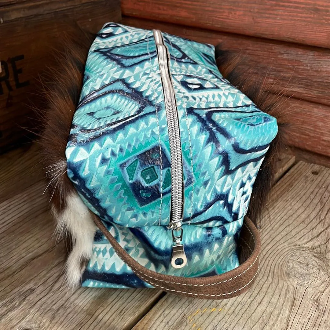 Dutton - Tricolor w/ Glacier Park Aztec