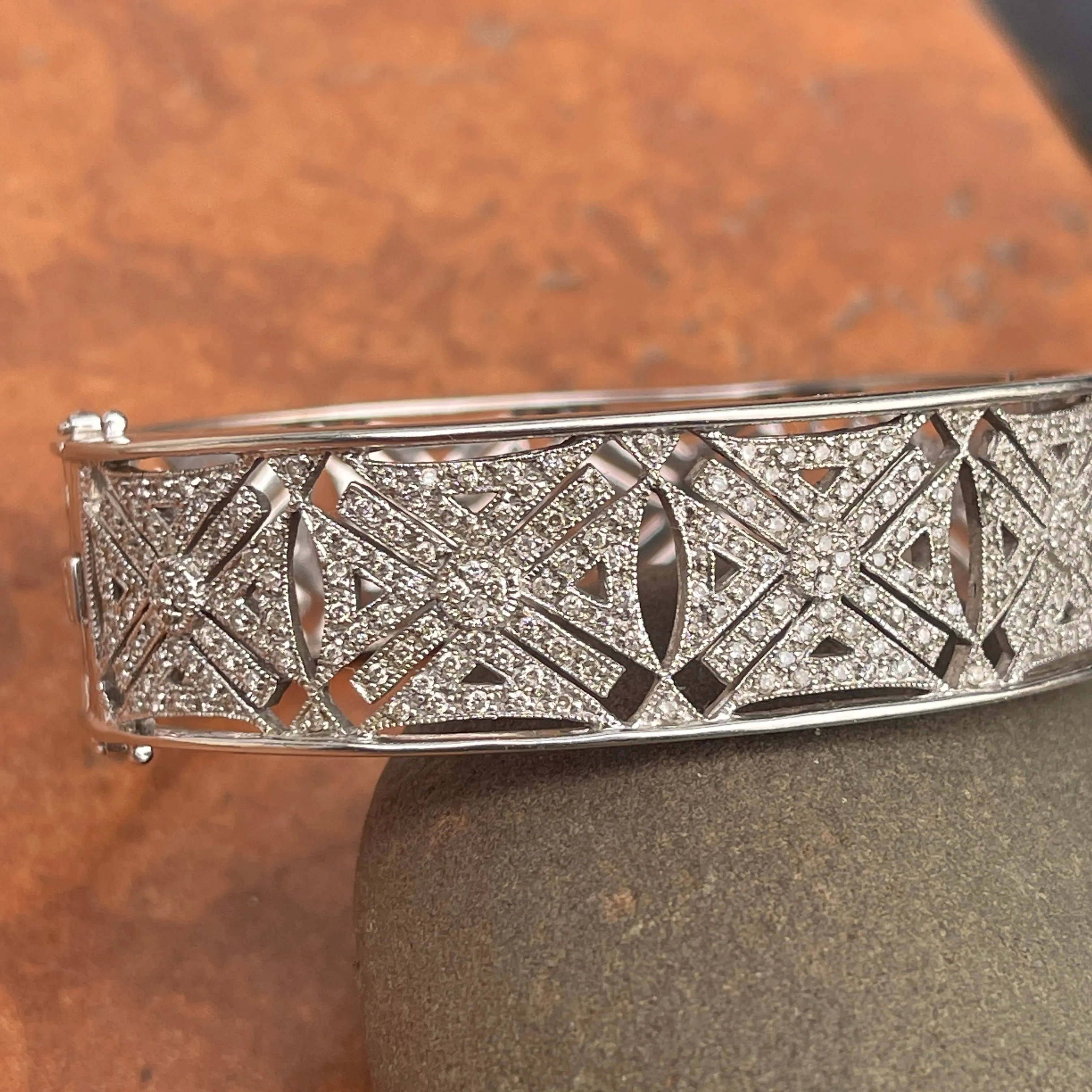 Estate 14KT White Gold Filigree 2.25 CT Pave Diamond Art Deco Bangle Cuff Bracelet