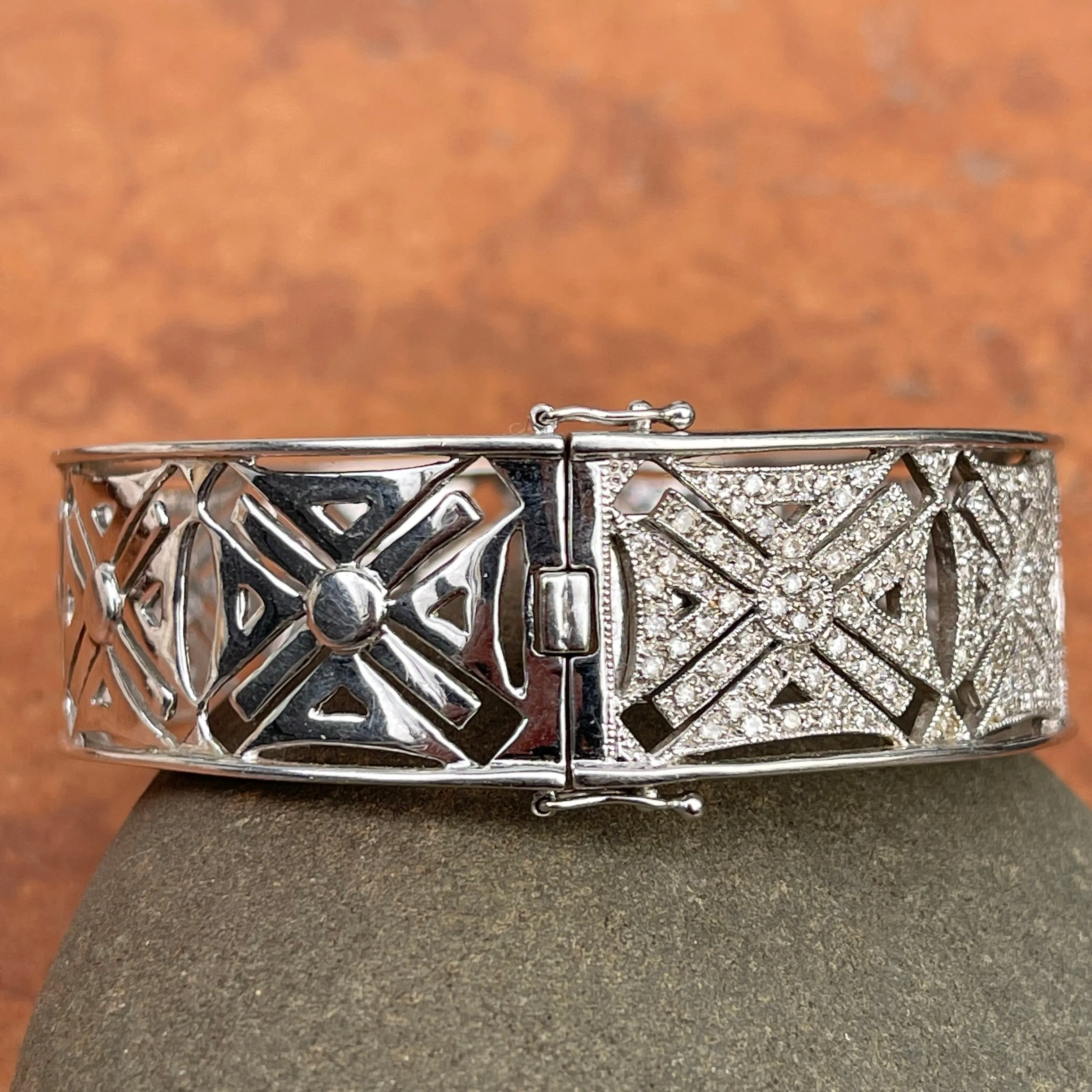 Estate 14KT White Gold Filigree 2.25 CT Pave Diamond Art Deco Bangle Cuff Bracelet