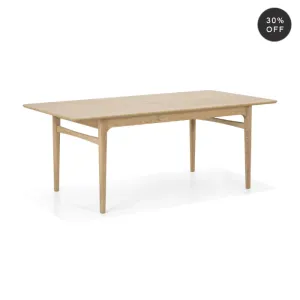 Expandable Vintage-Inspired Oak Gathering Table
