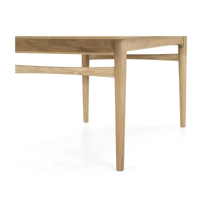 Expandable Vintage-Inspired Oak Gathering Table