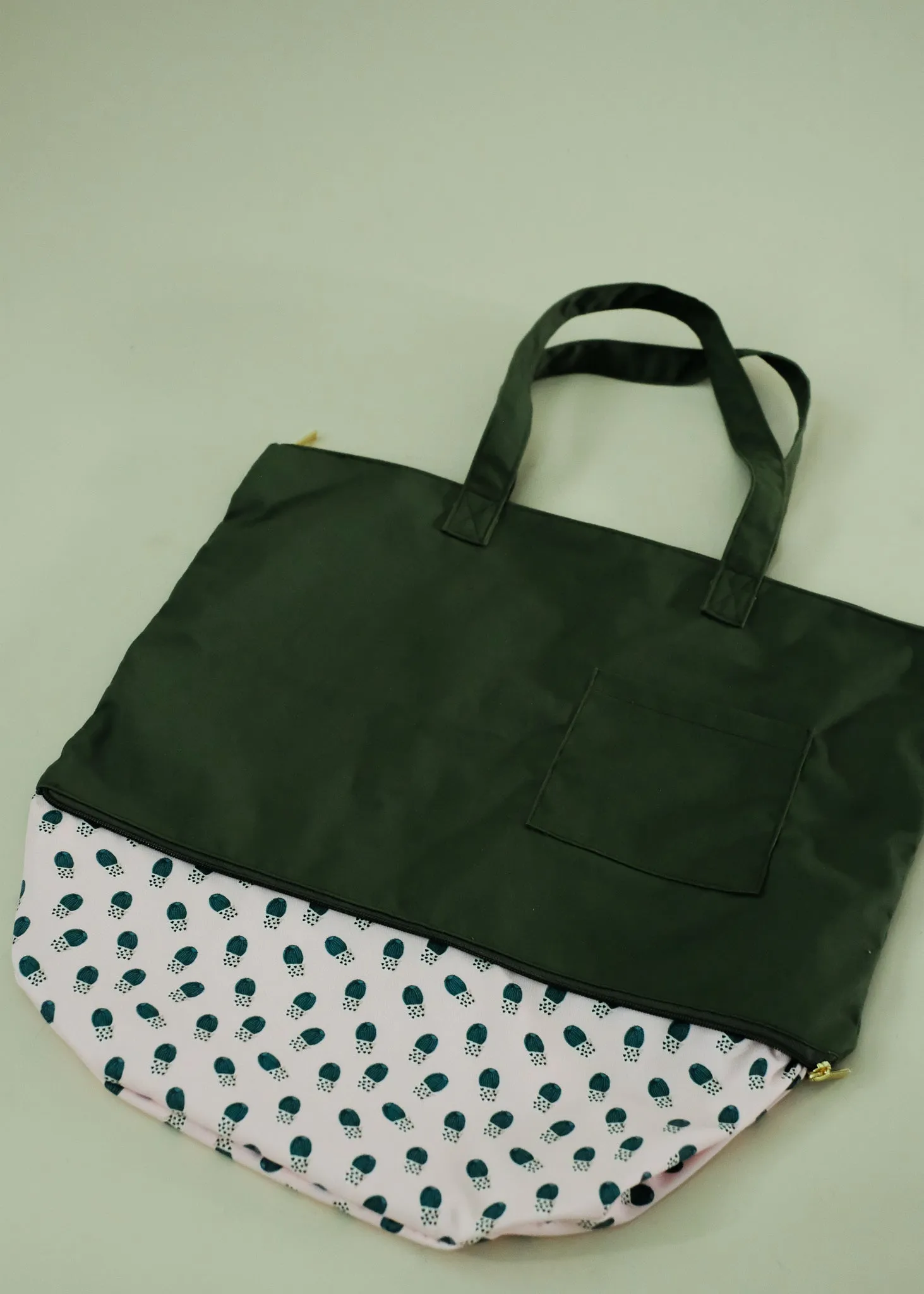 Green Cactus CarryAll Expandable Washable Tote Bag