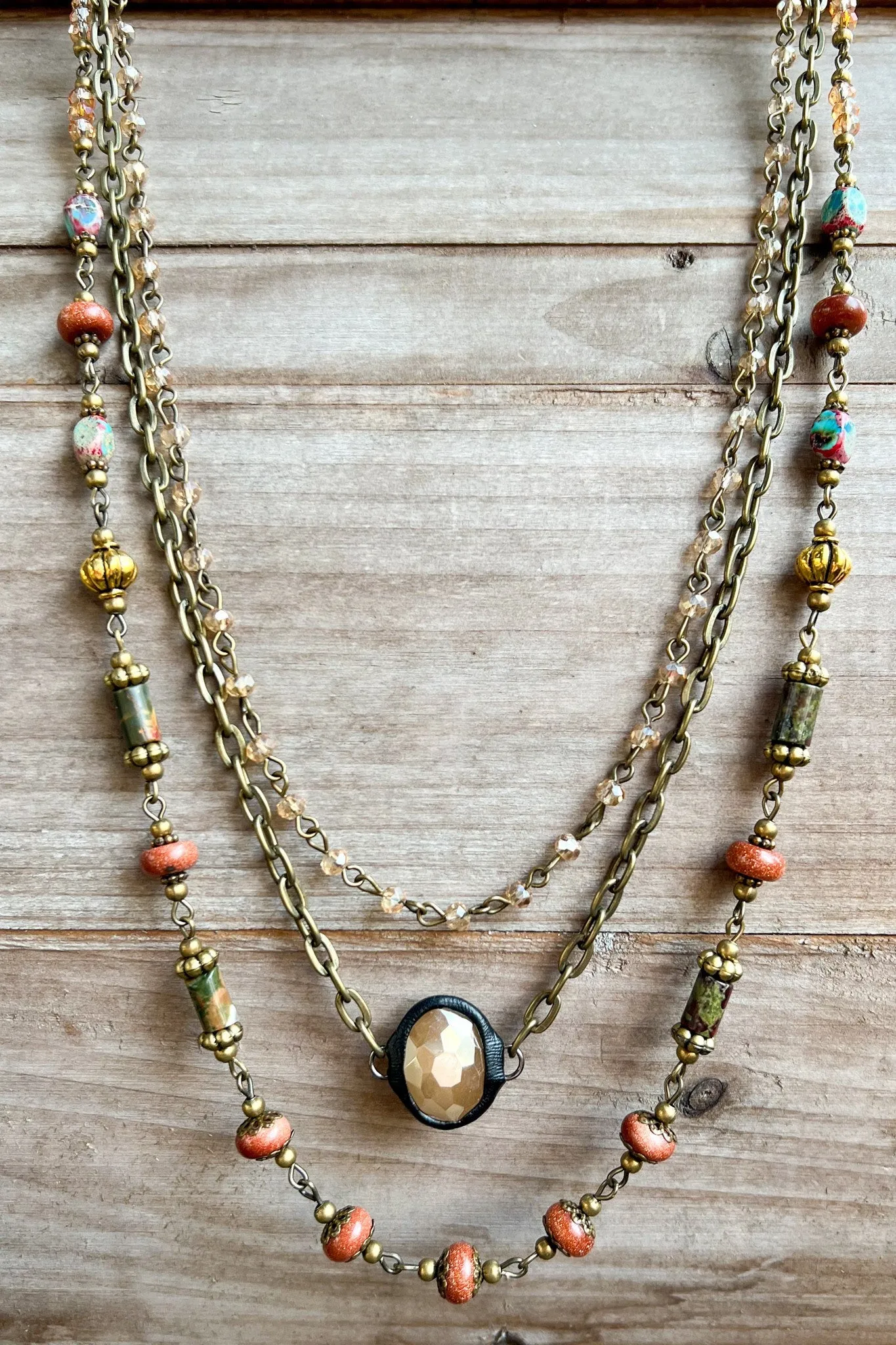 Justina Magnetic Necklace