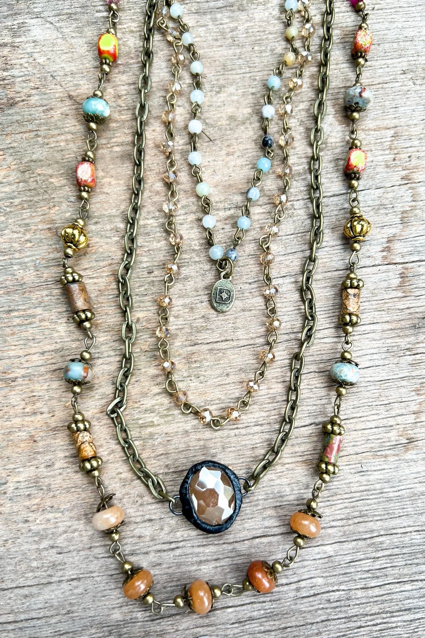 Justina Magnetic Necklace