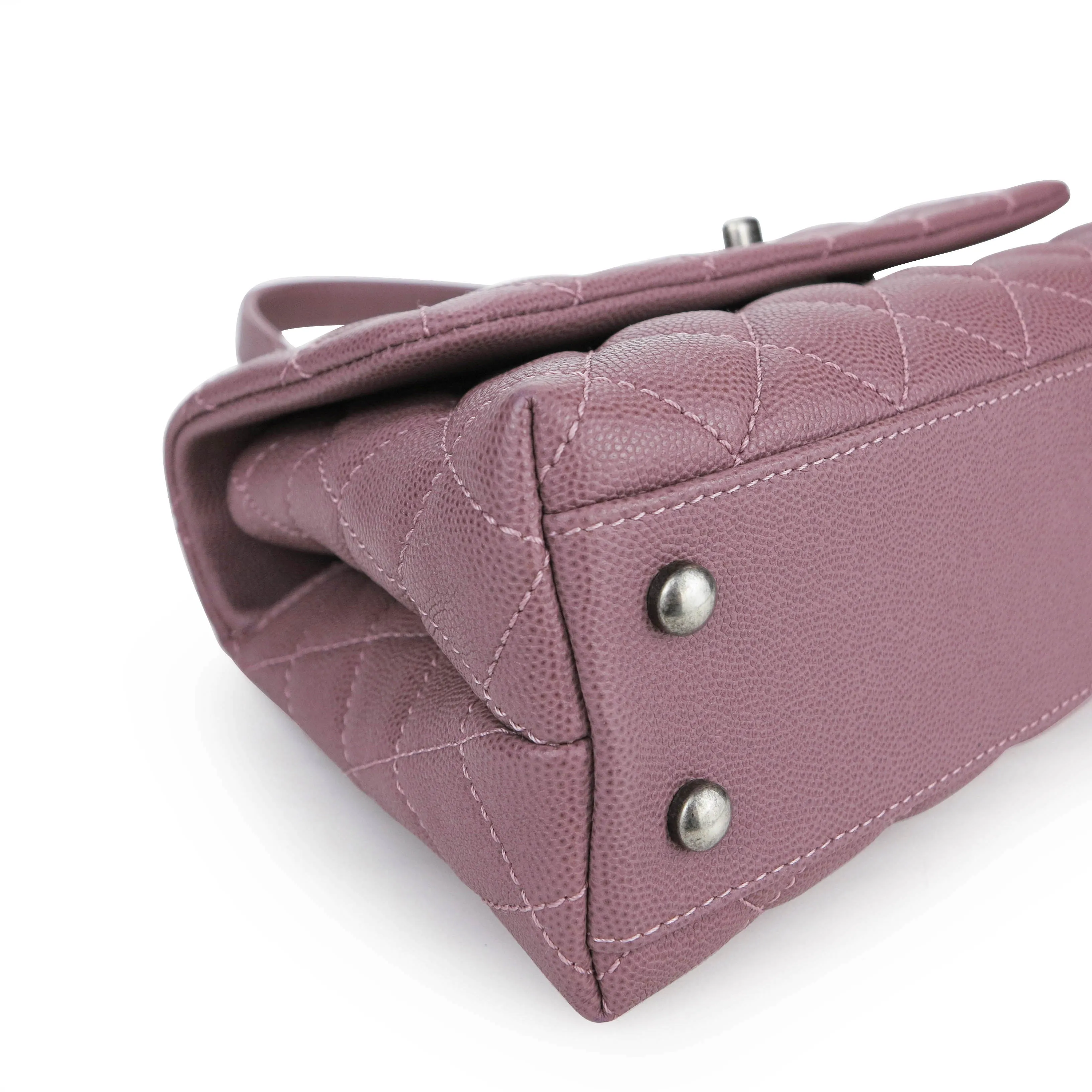 Lizard Mini Coco Handle Bag in 16B Mauve Pink Caviar