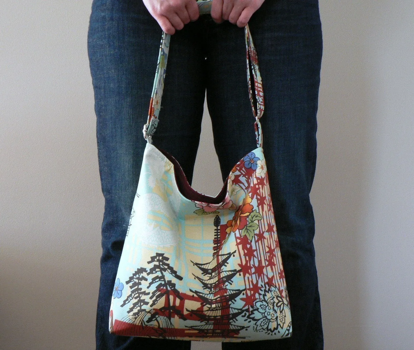 Messenger Slouchy Tote - Kaleidoscope Floral in Grey with Vegan Leather - Adjustable Strap
