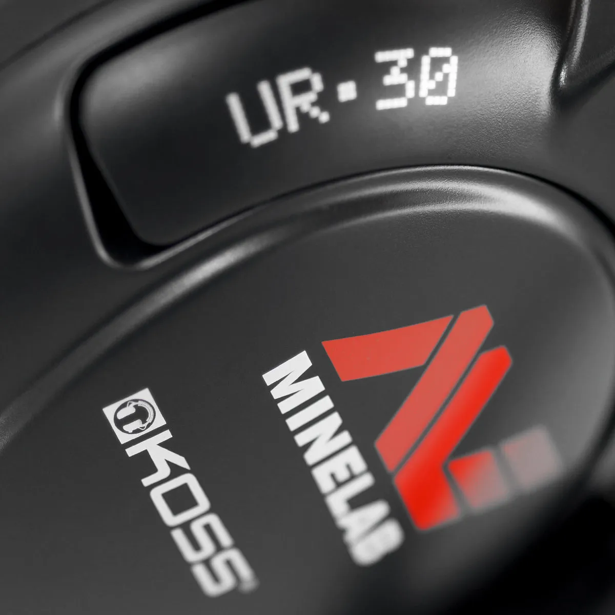 Minelab SDC 2300 Metal Detector High Quality Koss UR-30 Headphones