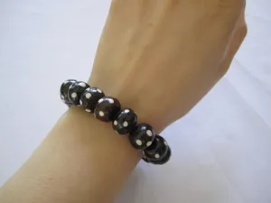 Nepal Bone Patterned Stretch Bracelet