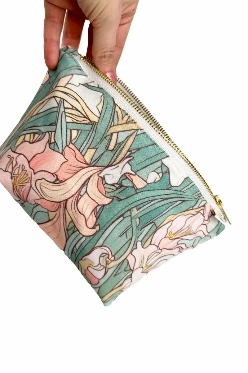 Nouveau Mini Maxx Cosmetic Bag