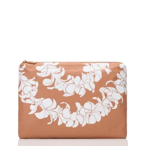 Plumeria Lei Mid Pouch Snow on Toffee