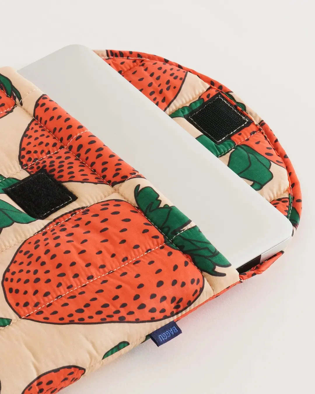 Puffy Laptop Sleeve | Strawberry
