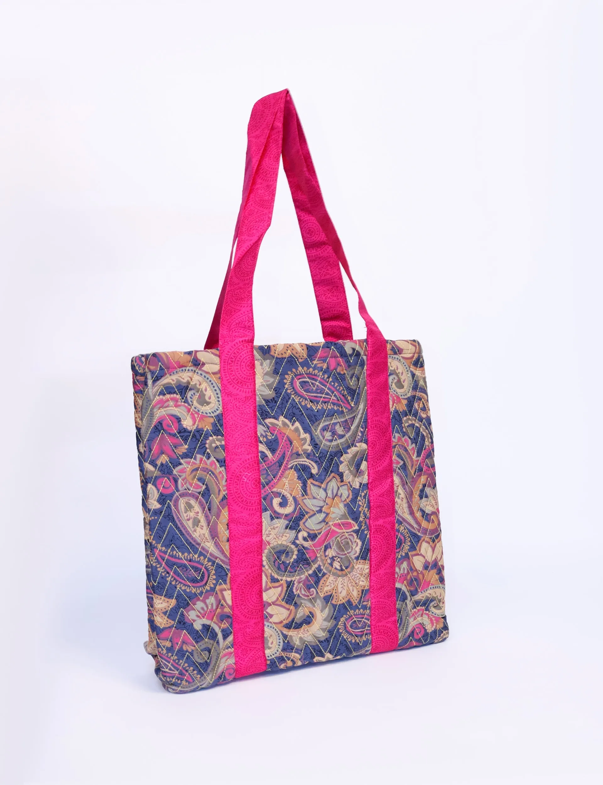 QUILTED TOTE BAG
