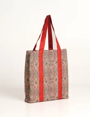 QUILTED TOTE BAG