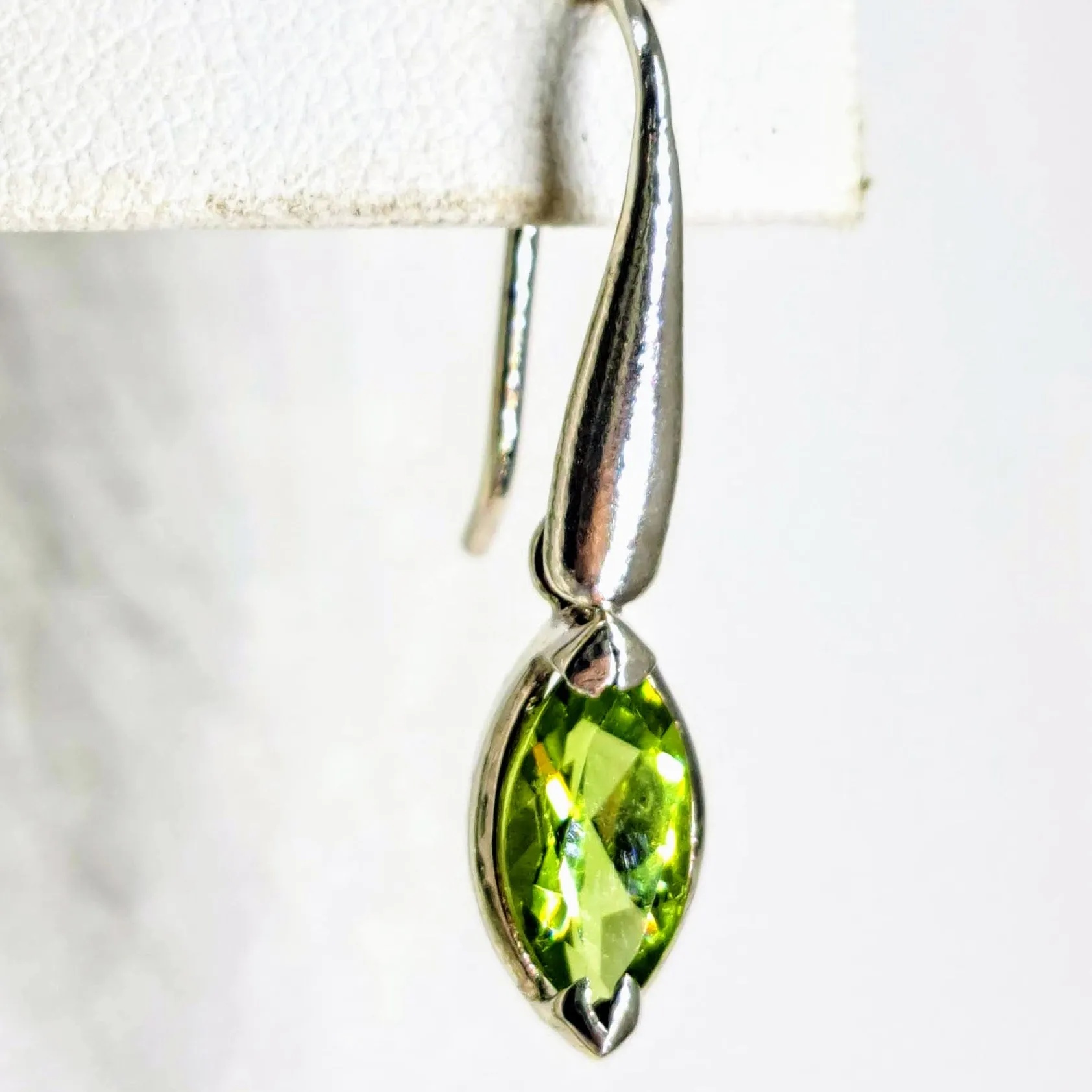 "Green Apple Candy" 1" Earrings - Peridot, Sterling