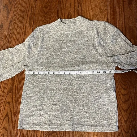 Rag and Bone Heather gray mock neck  long sleeve crop lightweight sweater Small