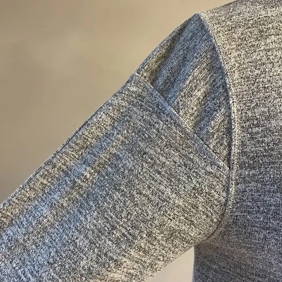 Rag and Bone Heather gray mock neck  long sleeve crop lightweight sweater Small