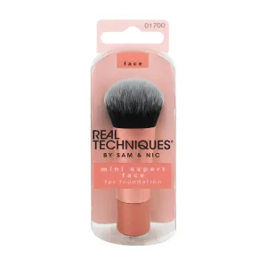 Real Techniques Mini Expert Face Brush