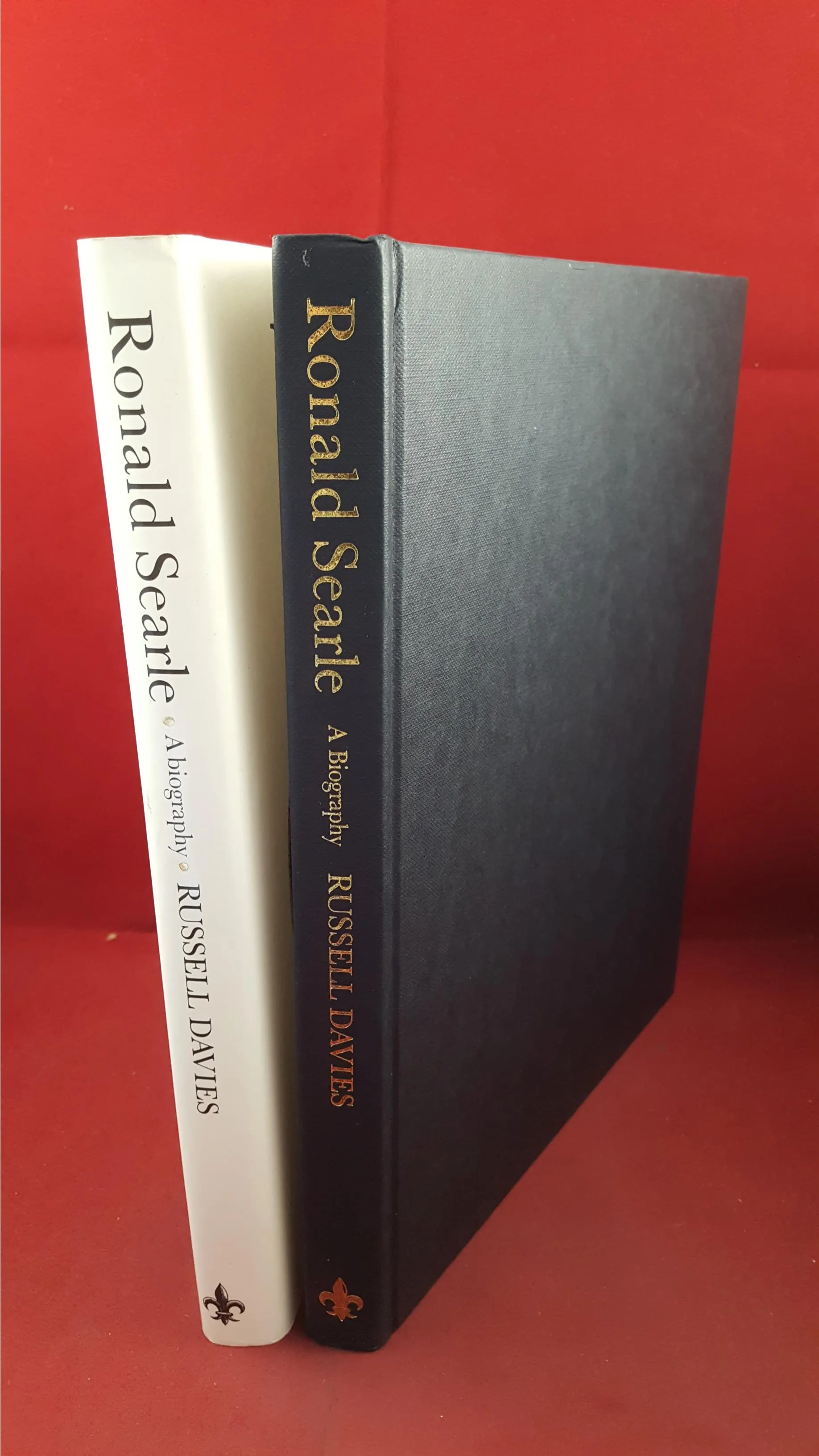 Russell Davies - Ronald Searle  A biography, Sinclair-Stevenson, 1990