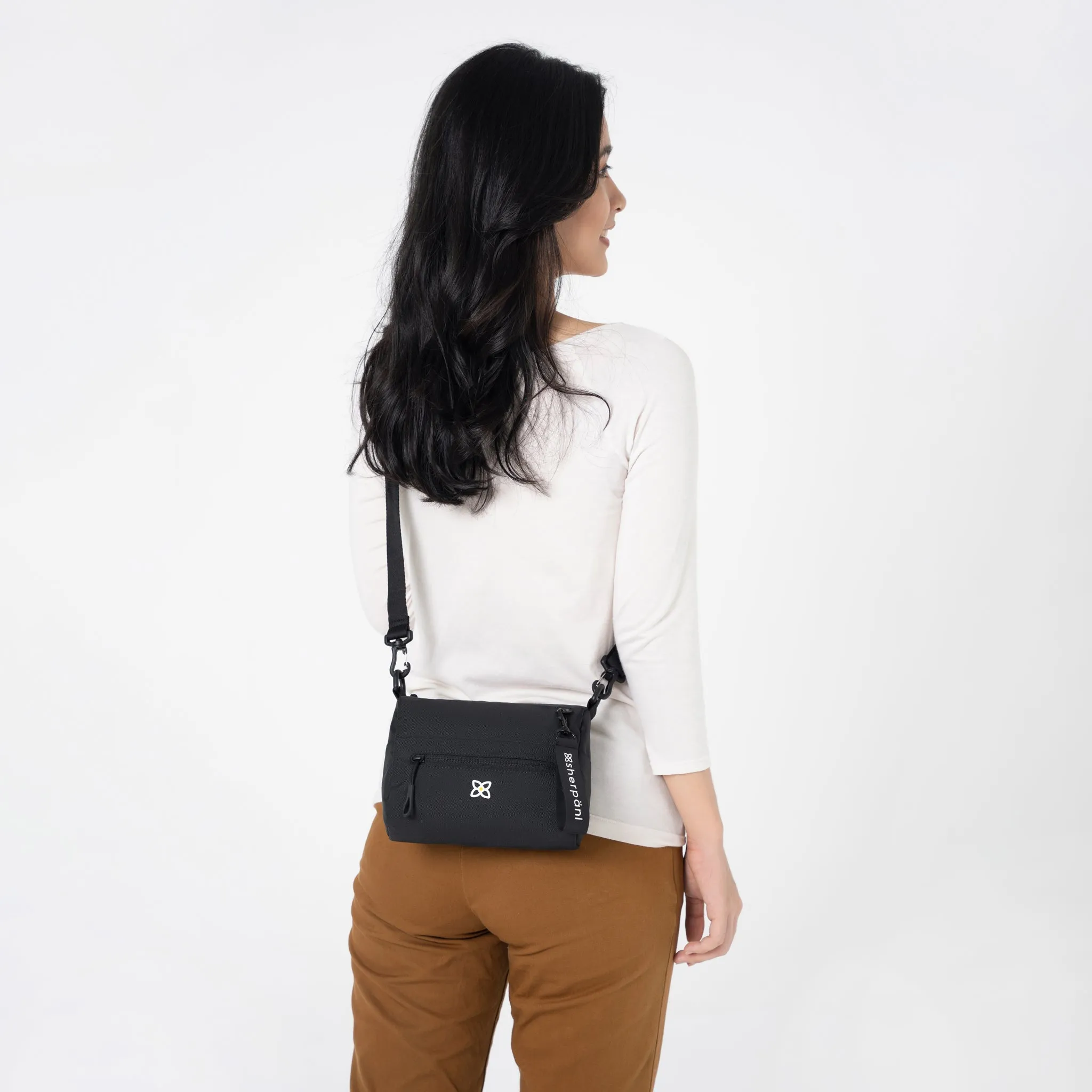Sherpani Skye Crossbody Handbag raven