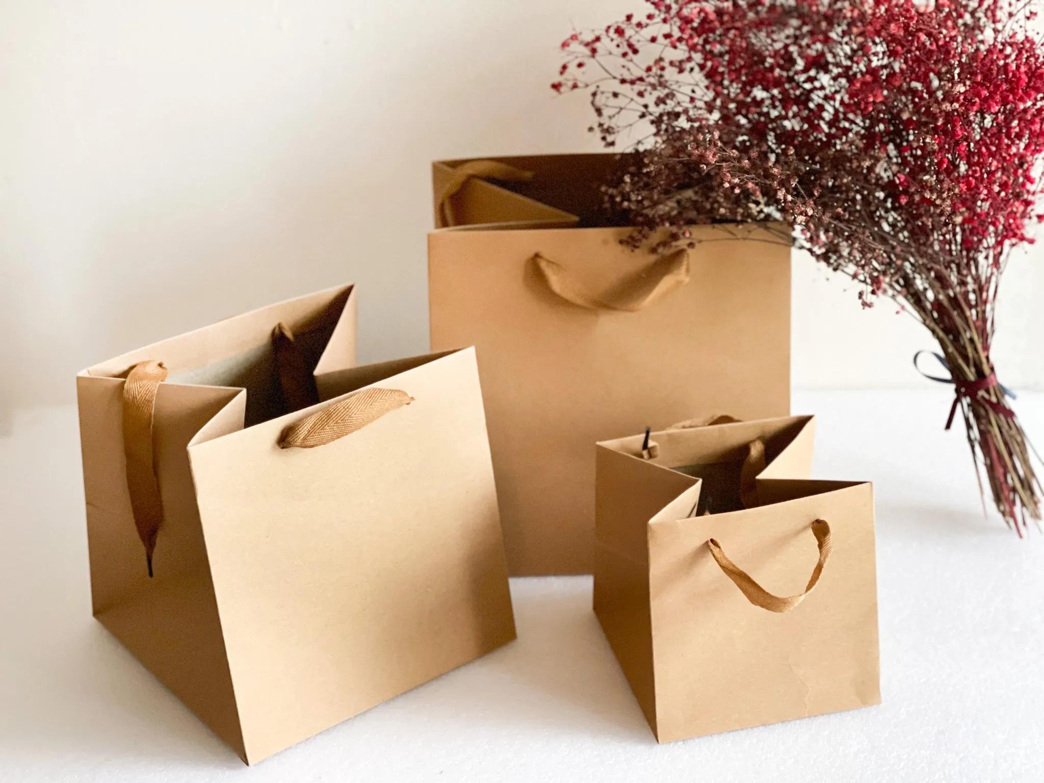 Square flower/gift bag in variety color and size