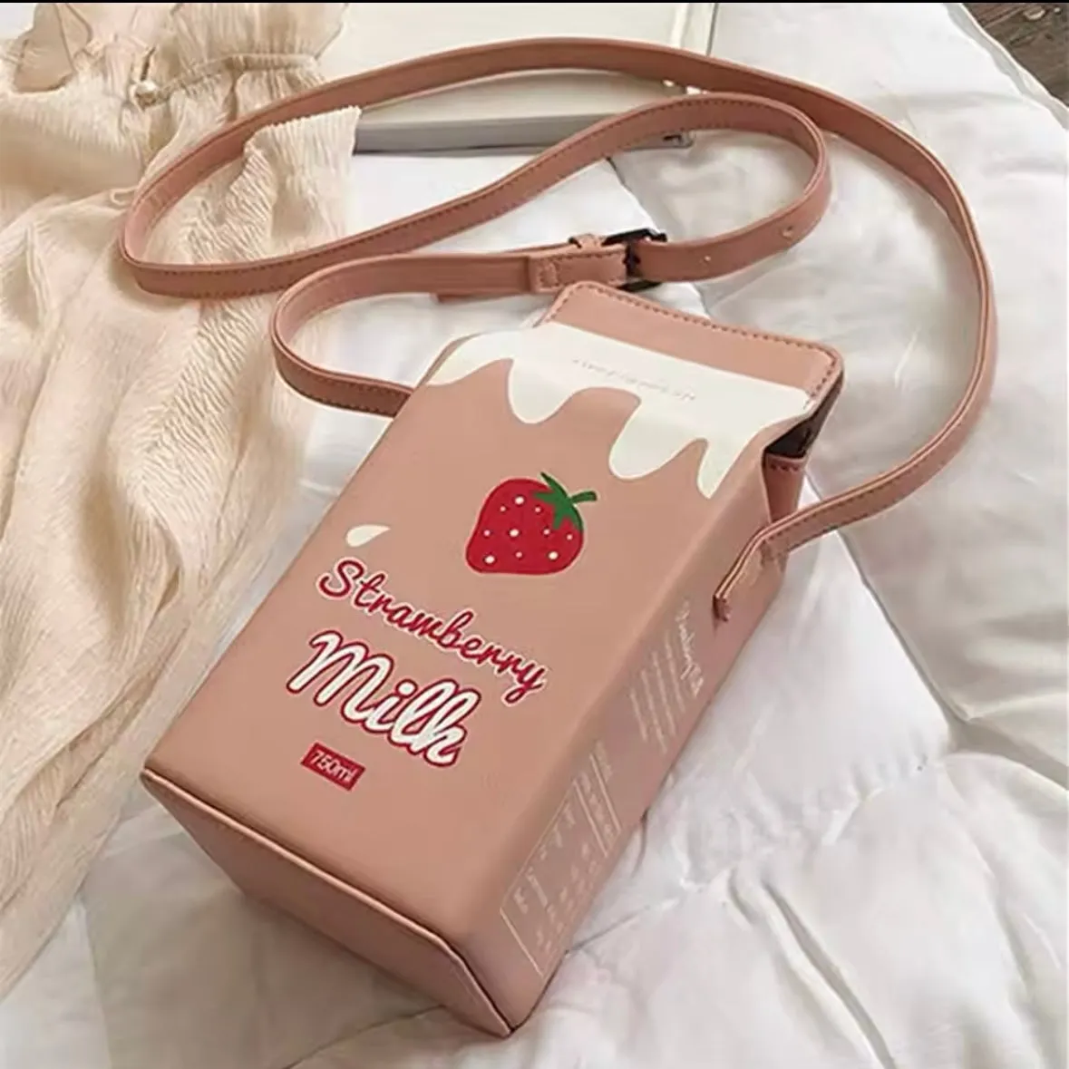 Strawberry Bag - Pre Order