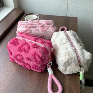 Sweet and Lovely Plush Large-Capacity Cosmetic Storage Bag for Girls, Portable Travel Storage Bag for Toiletries.C-241217-1