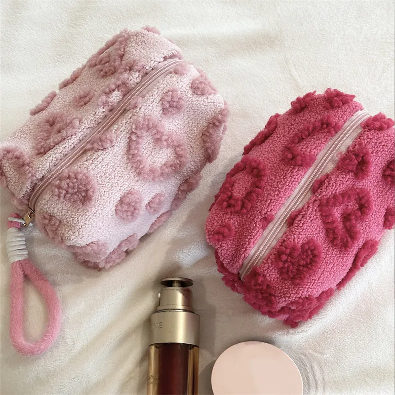 Sweet and Lovely Plush Large-Capacity Cosmetic Storage Bag for Girls, Portable Travel Storage Bag for Toiletries.C-241217-1