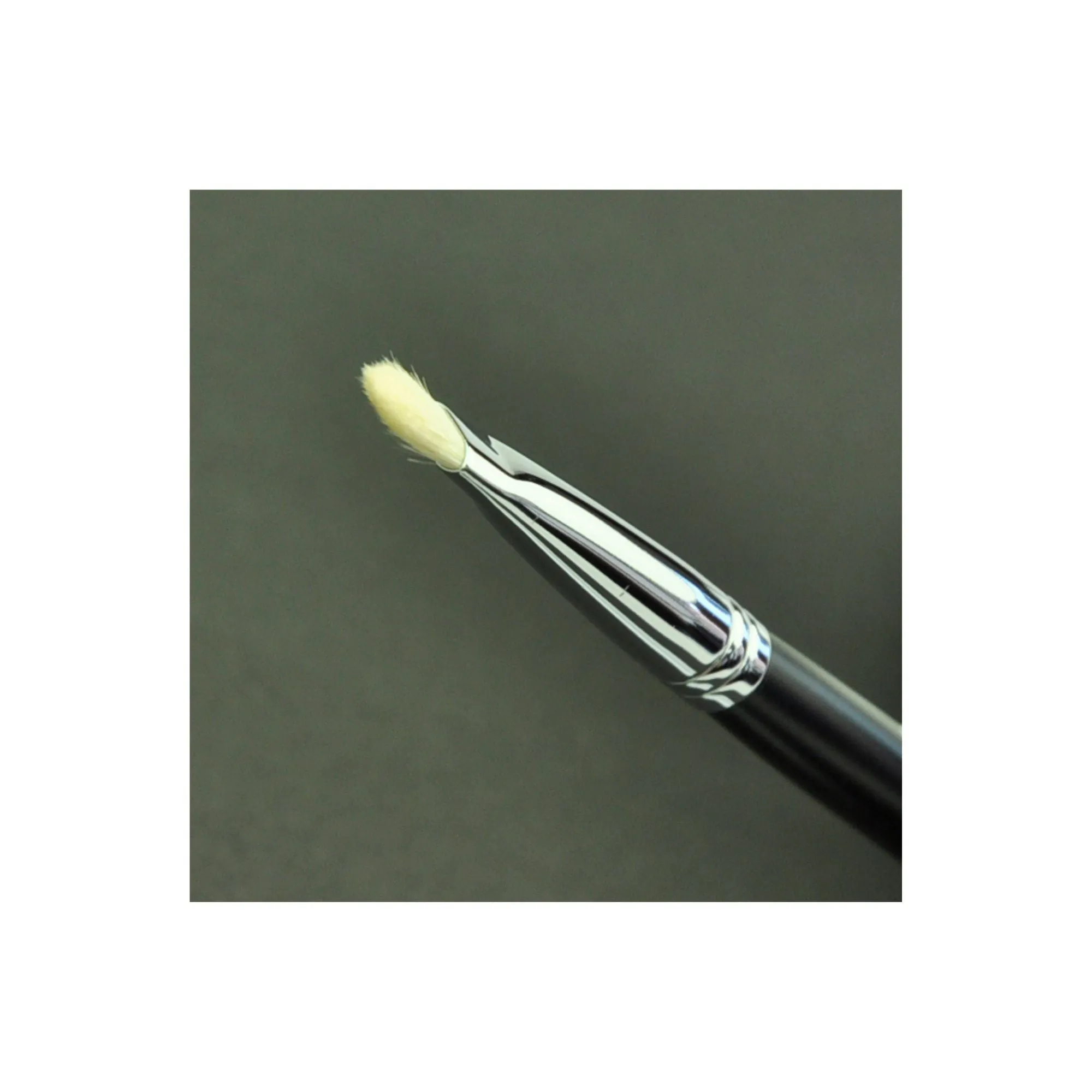 Tanseido YWQ7 Eyeshadow Brush