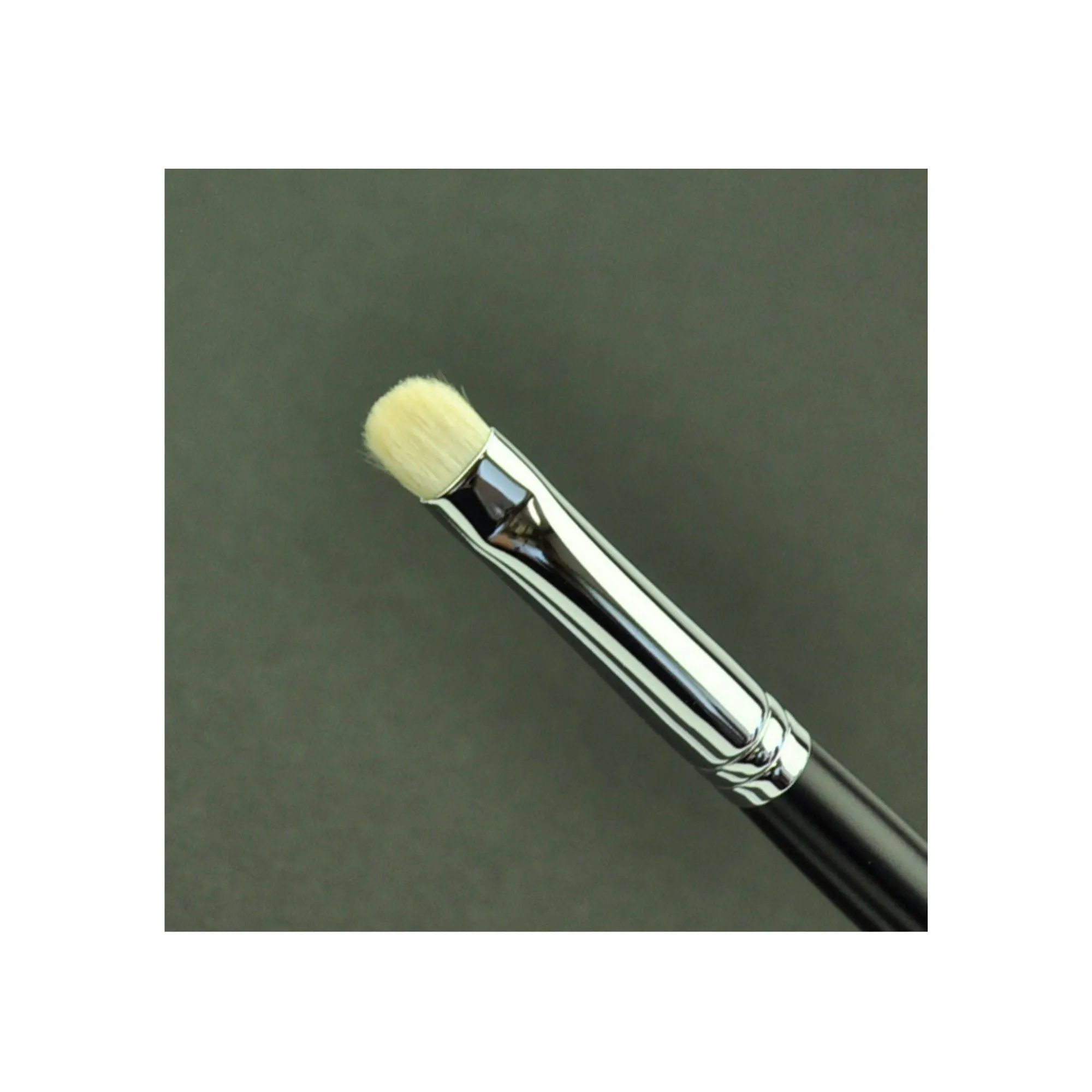 Tanseido YWQ7 Eyeshadow Brush