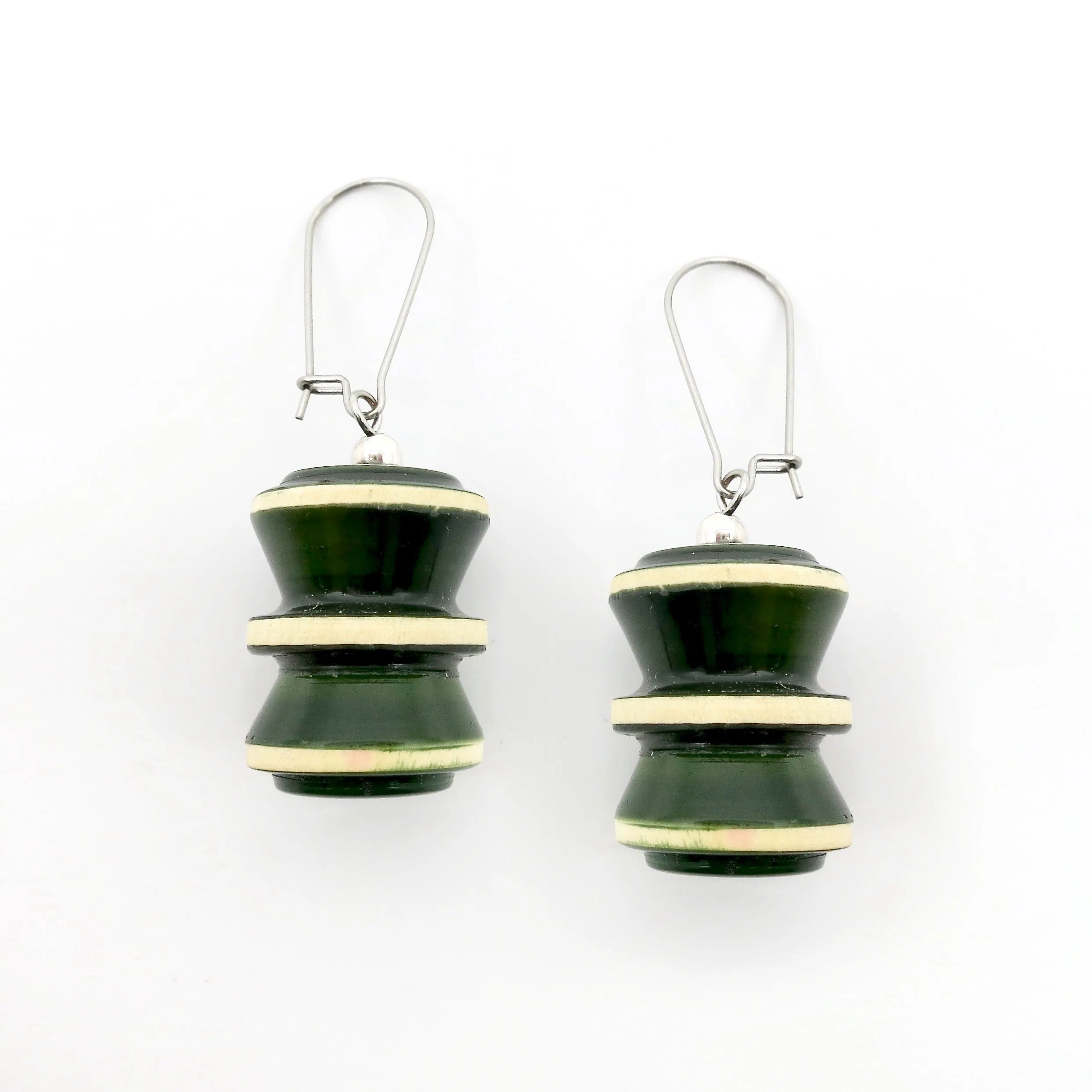 The Hourglass earrings (available in 7 different colors)