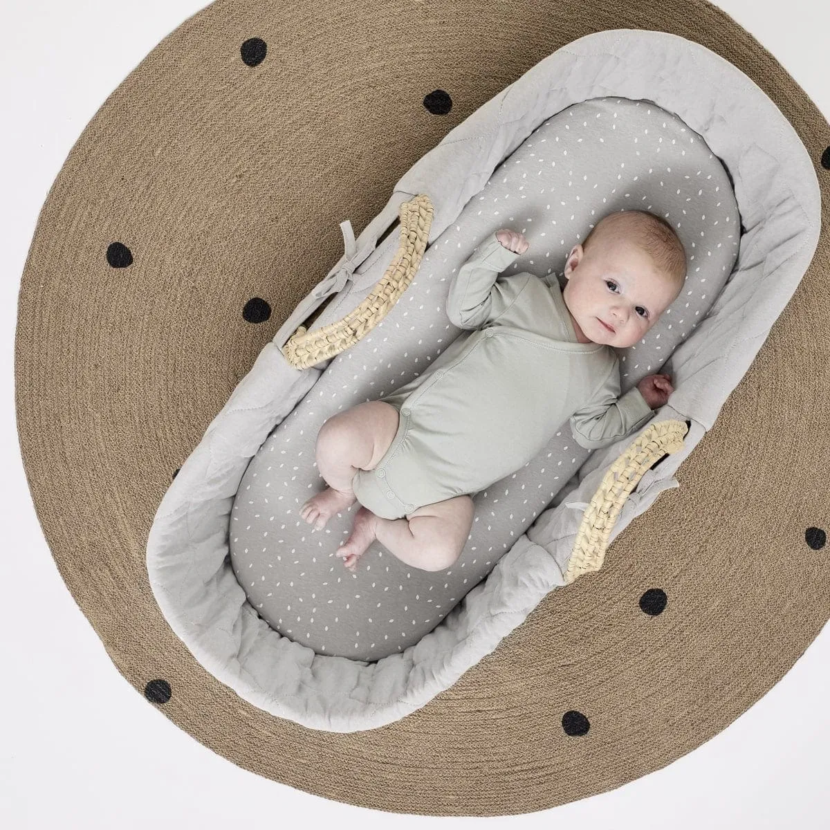 The Little Green Sheep Quilted Moses Basket, Mattress & Stand Bundle