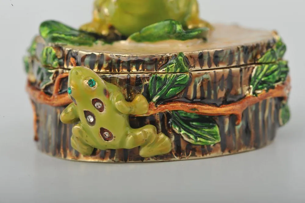 Three Frogs on Tree Trunk