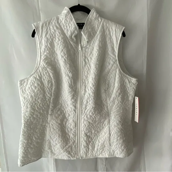 Tribal vest reversible white somewhat quilted smooth on other side SZ XL NWT.