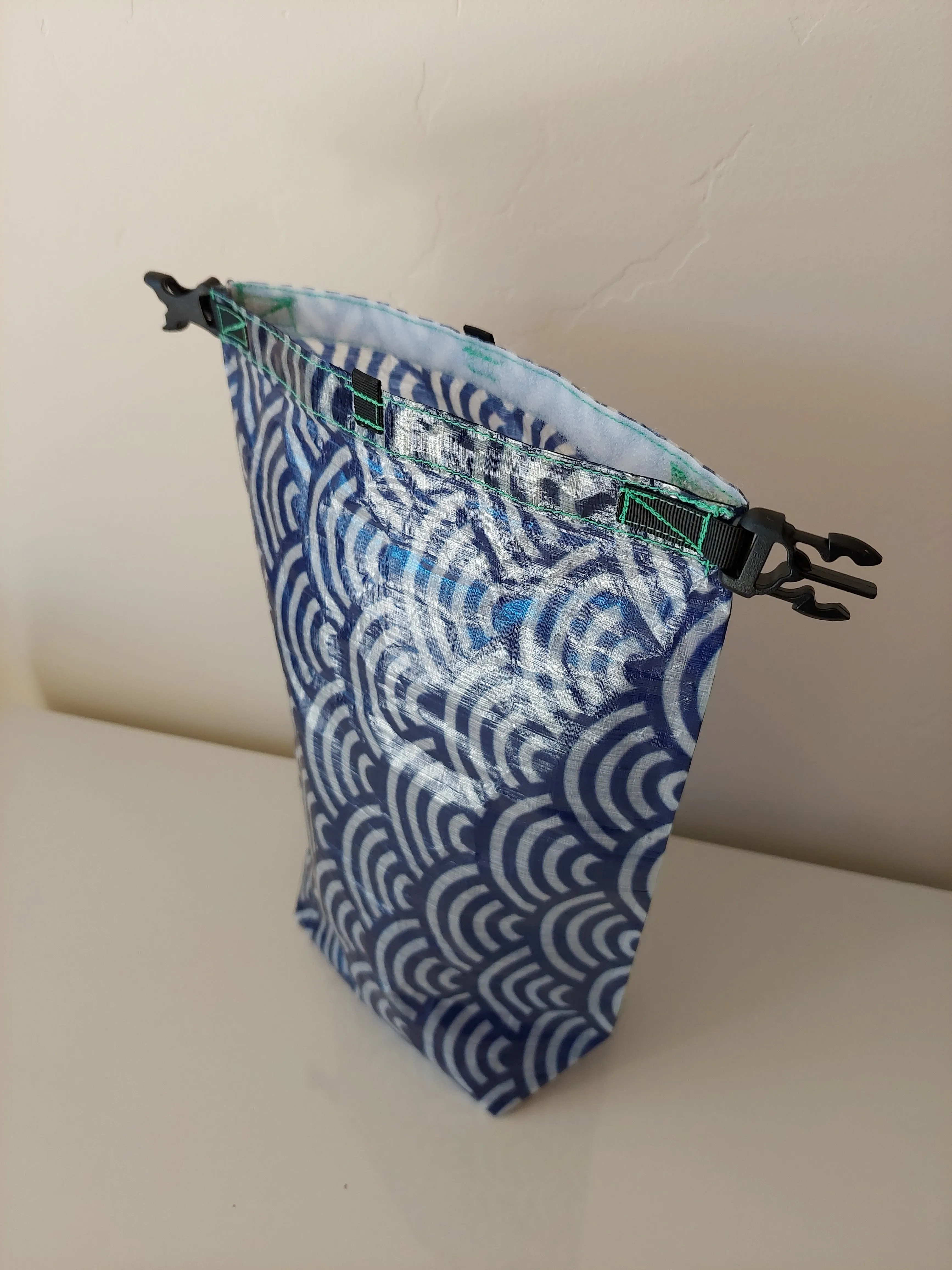Ultralight Small Dry Bag - Japanese Waves Dyneema