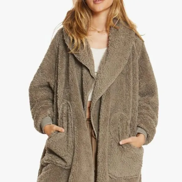 UnHide Shleepy Robe