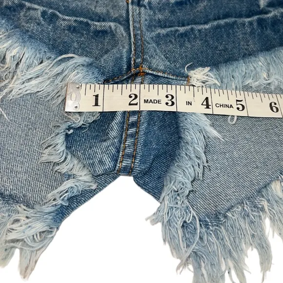 Unique One Teaspoon Patterned Fringed Shorts
