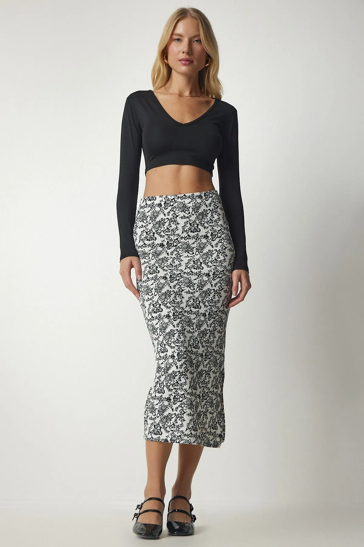 Woman Black and White Patterned Slit Kashkorse Skirt MC00221