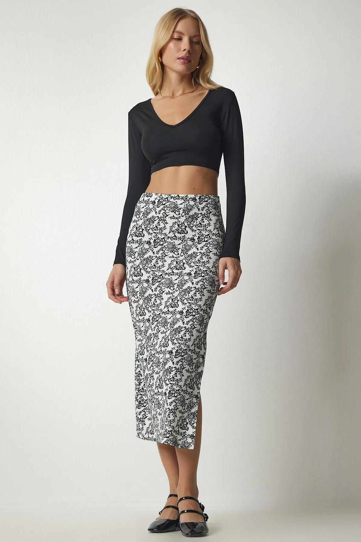 Woman Black and White Patterned Slit Kashkorse Skirt MC00221