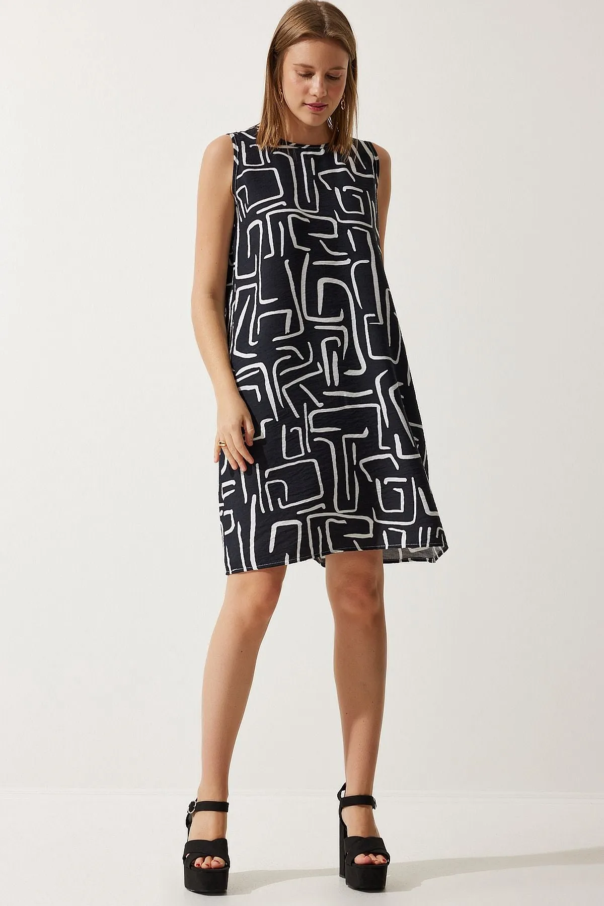 Woman Live Black Patterned Summer Bell Dress BV00053
