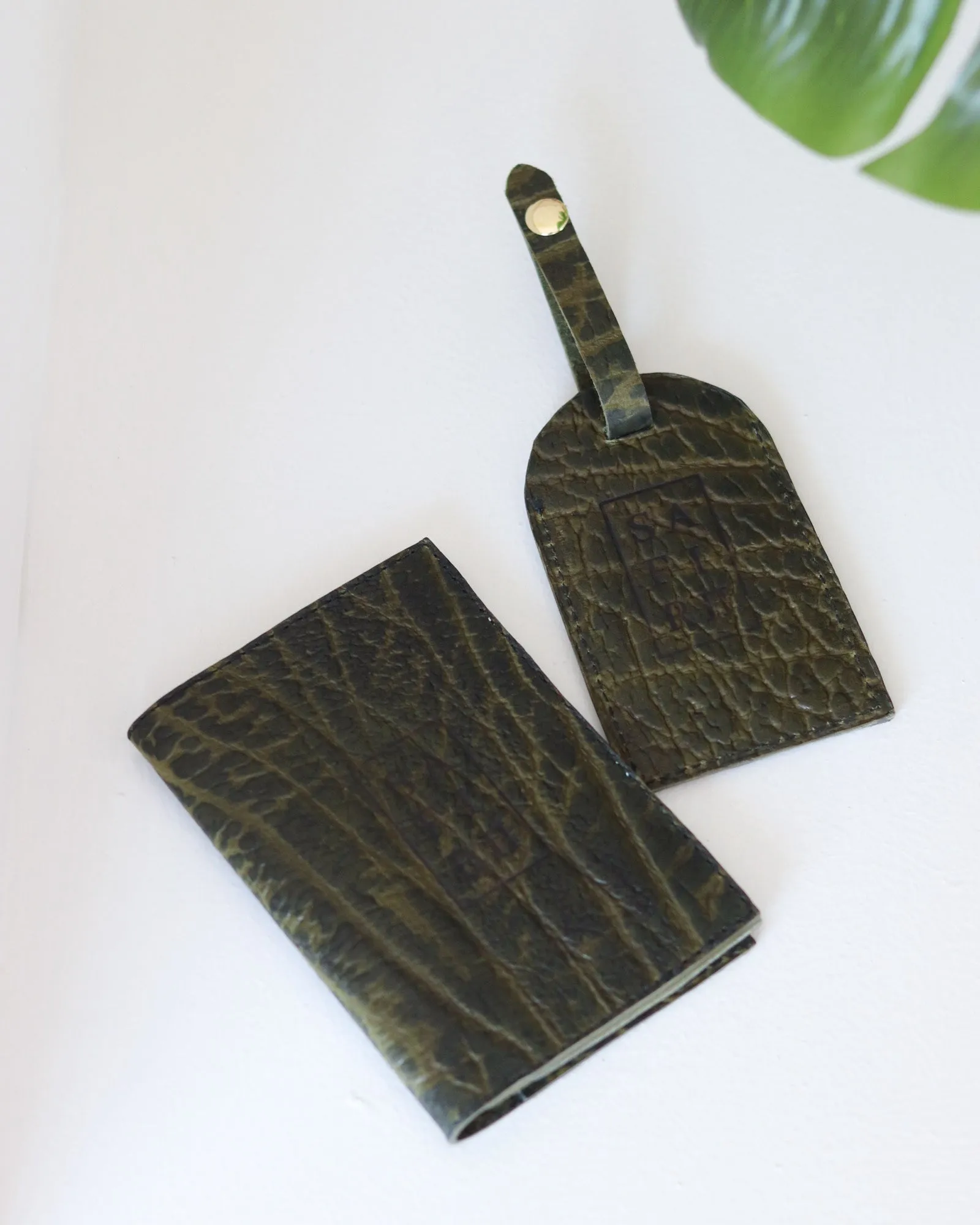 'Zuri' Leather Passport Holder & Luggage Tag Set